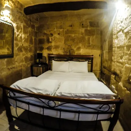 Banoffee Two Bedroom * Valletta